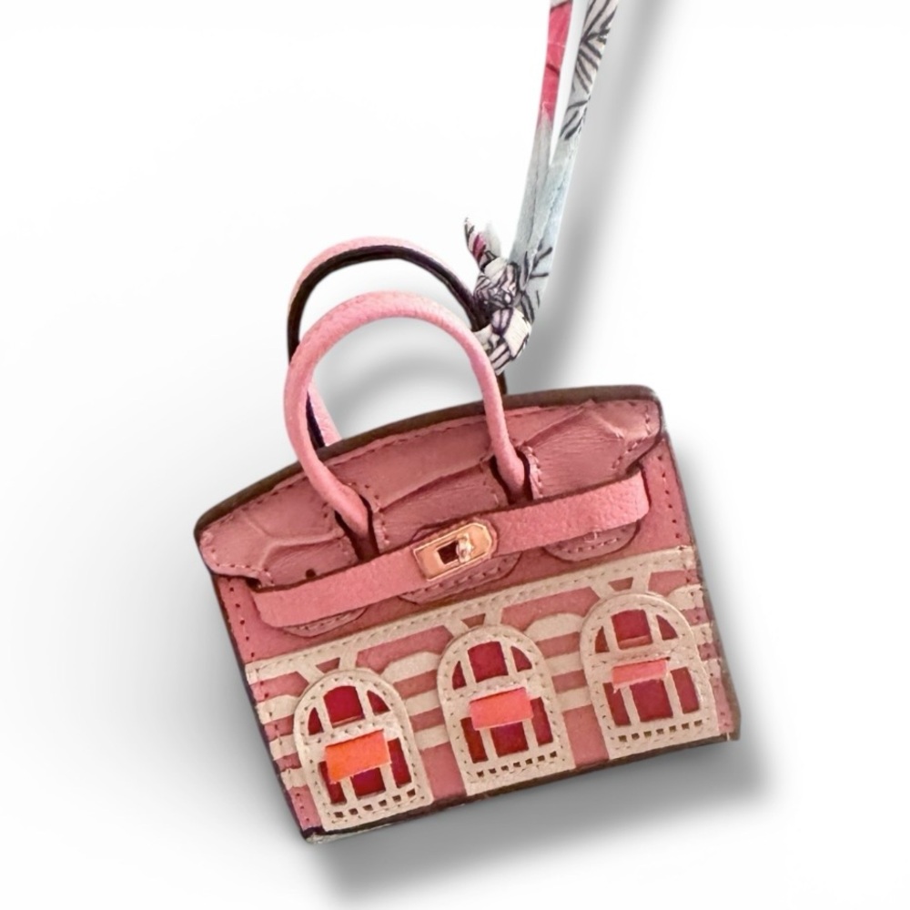 🆕💞Micro Bag, Key Holder Pouch, Bag Charm, AirPod Holder - Pink Sage Green - NWOT - Picture 3 of 7